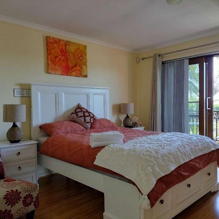 Апартаменты 12 Mins To Mel Airport-Good Wood House St Albans Экстерьер фото